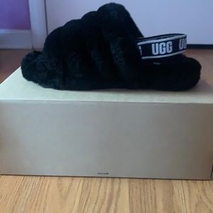 ugg fluff yeah slides